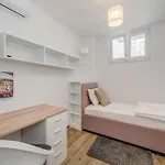 Апартаменты Bells & Whistles, Comfortable *