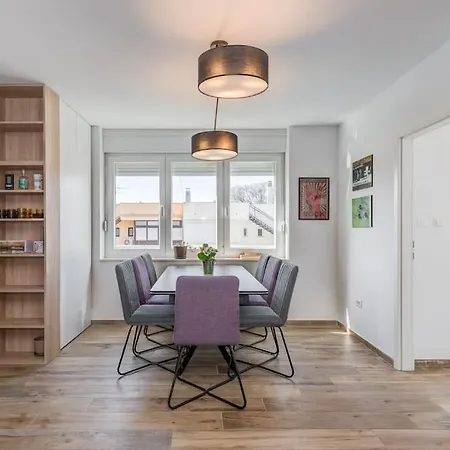 Bells & Whistles Apartament Split