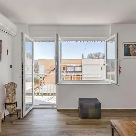 Bells & Whistles Apartament *